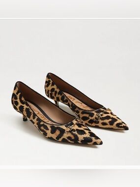 Sam Edelman KAYA POINTED TOE KITTEN HEEL PUMP
7.5 
Leopard Brahma Hair Leather